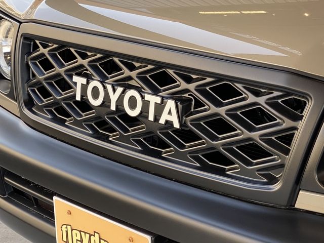 TOYOTA LANDCRUISER WAGON 2004 Image 31