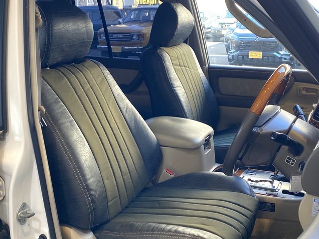 TOYOTA LANDCRUISER WAGON 2003 Image 31