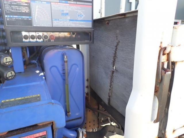 ISUZU FORWARD 2014 Image 31