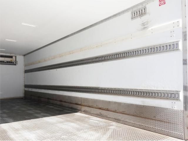 MITSUBISHI FUSOU FIGHTER 2016 Image 31