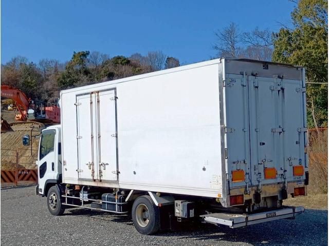 ISUZU FORWARD 2010 Image 31