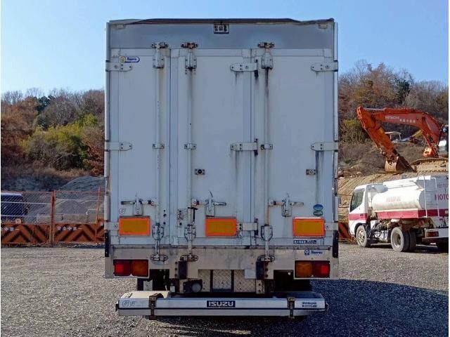 ISUZU FORWARD 2010 Image 31