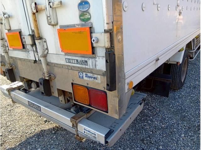 ISUZU FORWARD 2010 Image 31