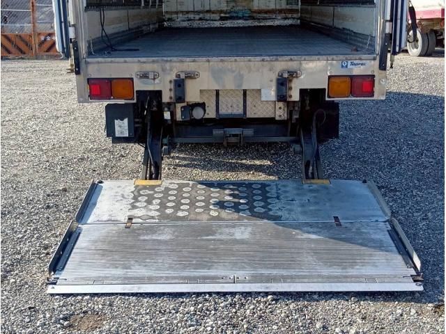 ISUZU FORWARD 2010 Image 31