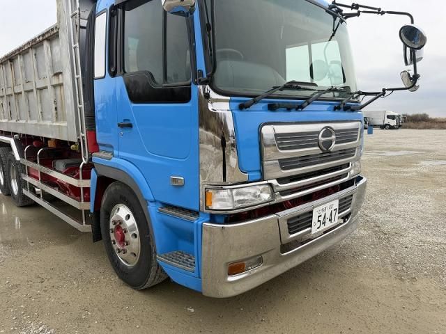 HINO PROFIA 2003 Image 31