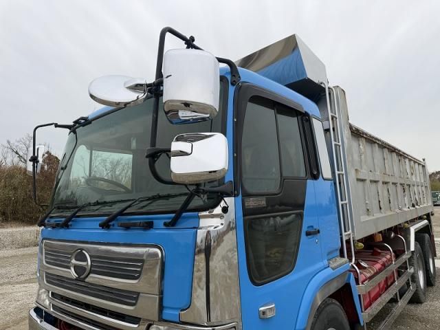 HINO PROFIA 2003 Image 31