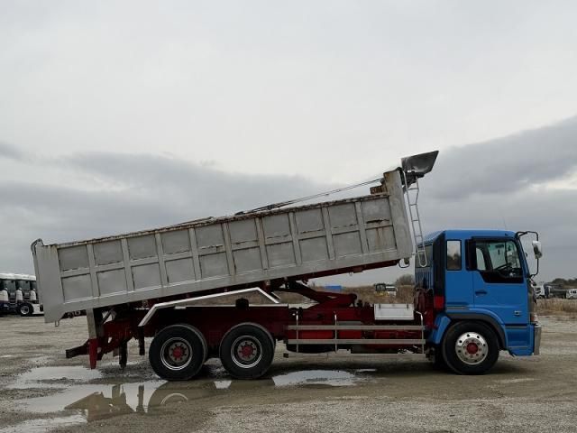 HINO PROFIA 2003 Image 31