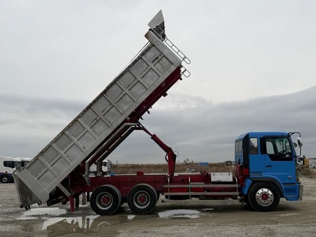 HINO PROFIA 2003 Image 31