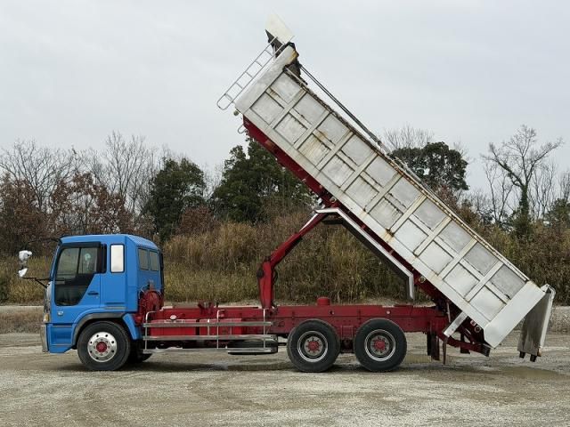 HINO PROFIA 2003 Image 31