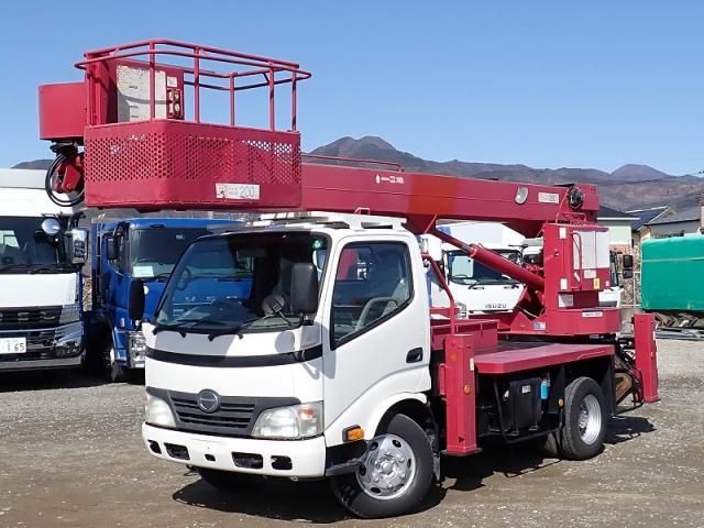 HINO DUTRO 2011 Image 31