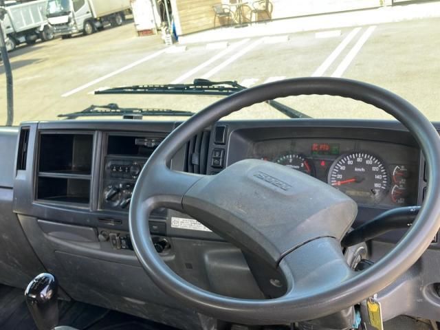 ISUZU FORWARD 2015 Image 31