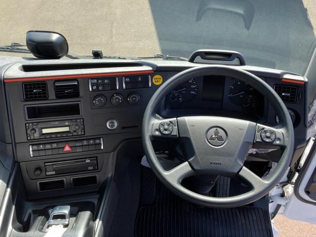 MITSUBISHI FUSOU SUPER GREAT 2025 Image 31