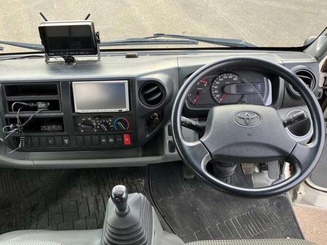 TOYOTA DYNA 2015 Image 31