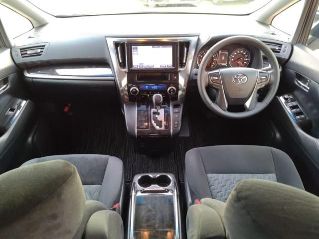 TOYOTA VELLFIRE 2018 Image 31