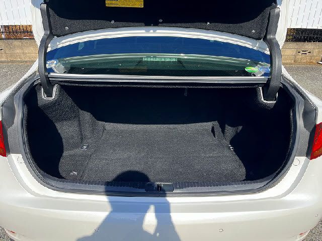 TOYOTA LEXUS GS300H 2014 Image 31