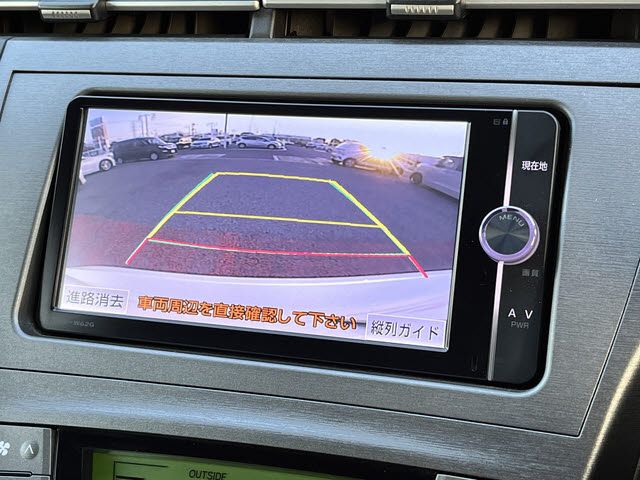 TOYOTA PRIUS 2013 Image 31