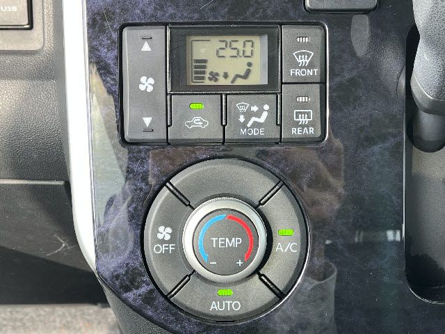 DAIHATSU TANTO CUSTOM 2019 Image 31