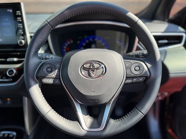 TOYOTA COROLLA CROSS HYBRID 2023 Image 31