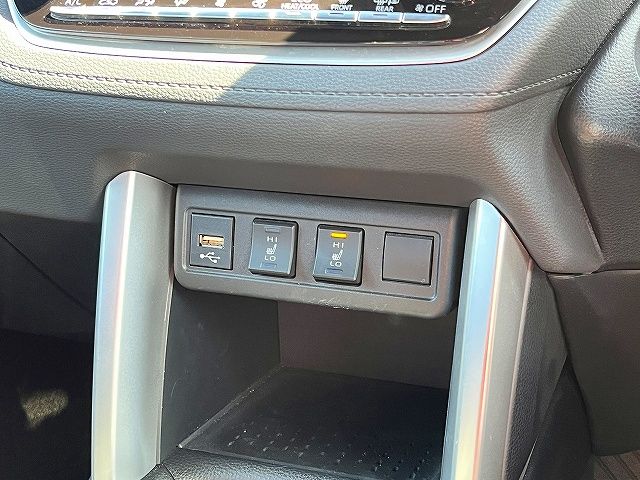 TOYOTA COROLLA CROSS HYBRID 2023 Image 31