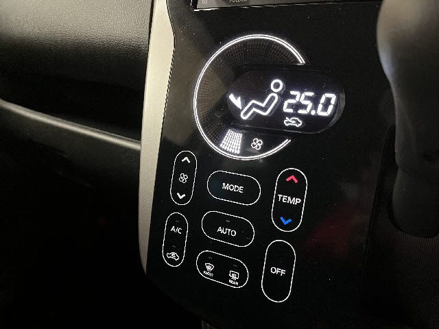 MITSUBISHI EK CUSTOM 2017 Image 31