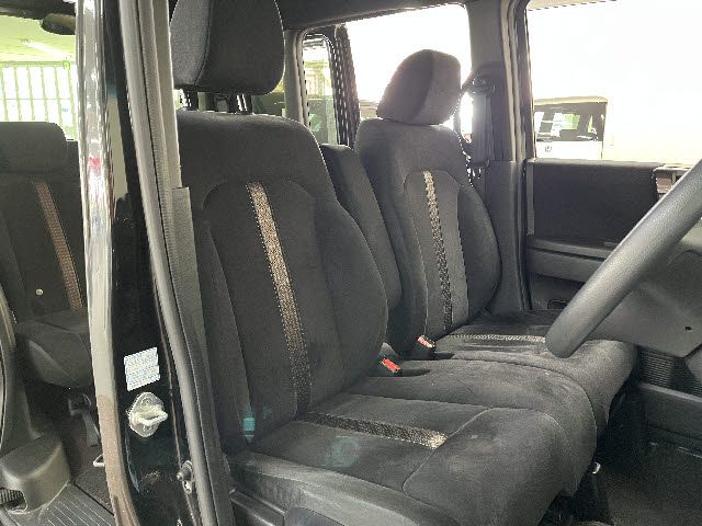 HONDA N BOX CUSTOM 2019 Image 31