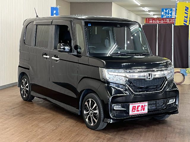 HONDA N BOX CUSTOM 2019 Image 31