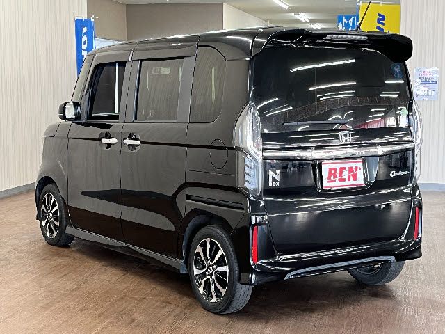 HONDA N BOX CUSTOM 2019 Image 31