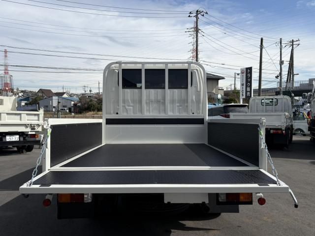 TOYOTA DYNA 2026 Image 31