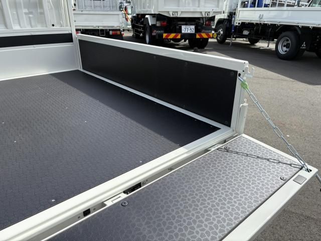 TOYOTA DYNA 2026 Image 31