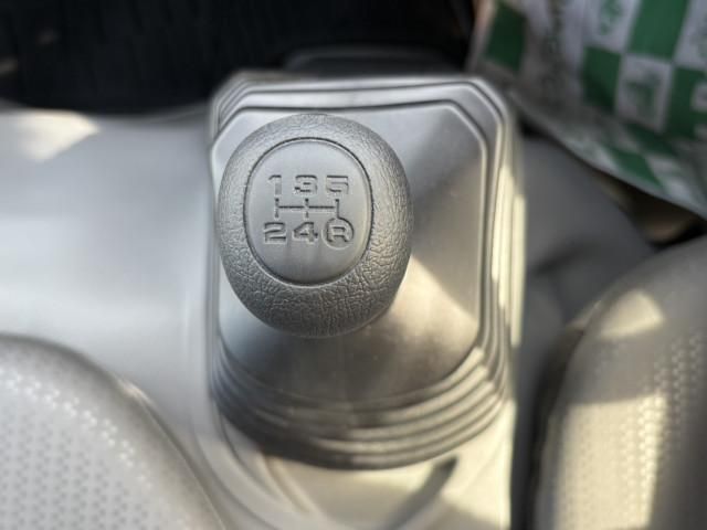 TOYOTA DYNA 2026 Image 31