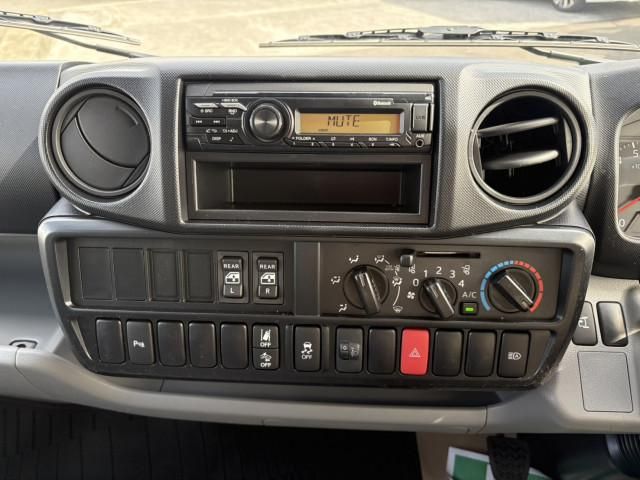 TOYOTA DYNA 2026 Image 31