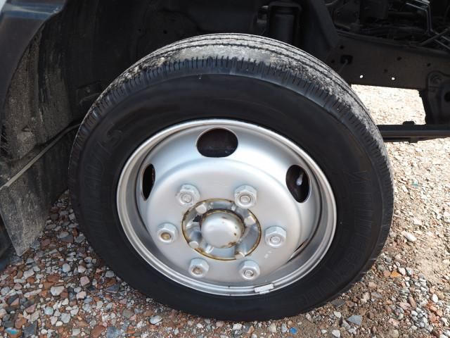 HINO DUTRO 2001 Image 31