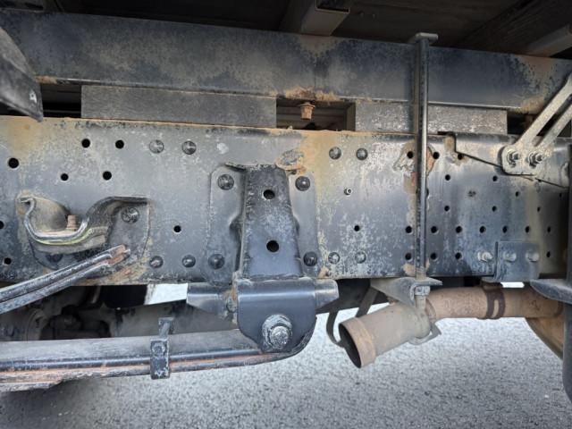 ISUZU ELF 2013 Image 31