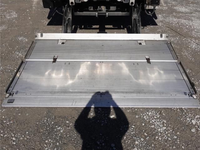 MITSUBISHI FUSOU FIGHTER 2016 Image 31