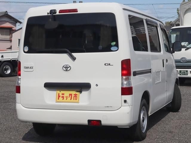 TOYOTA TOWNACE VAN 2WD 2018 Image 31