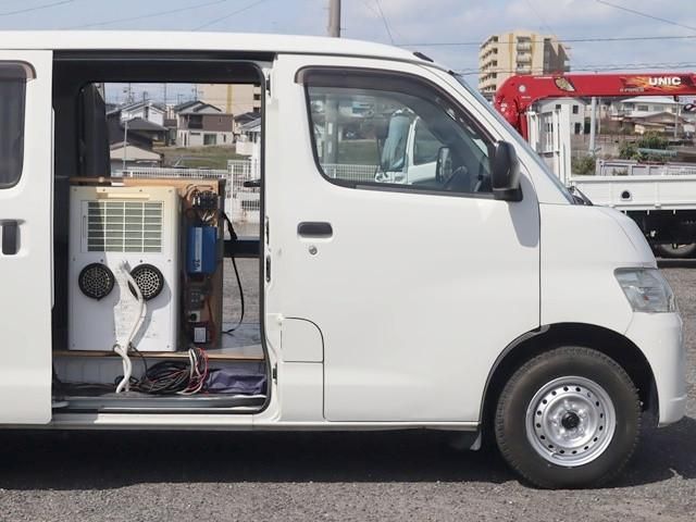 TOYOTA TOWNACE VAN 2WD 2018 Image 31