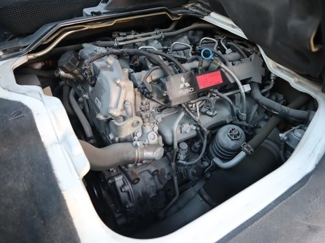 MITSUBISHI CANTER 2018 Image 31