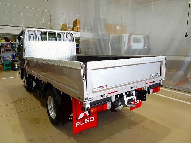 MITSUBISHI CANTER 2020 Image 31