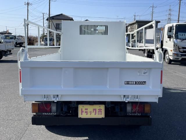 ISUZU ELF 2018 Image 31