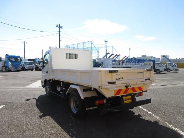 HINO DUTRO 2025 Image 31