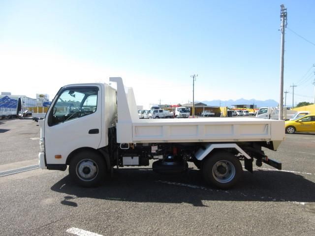 HINO DUTRO 2025 Image 31