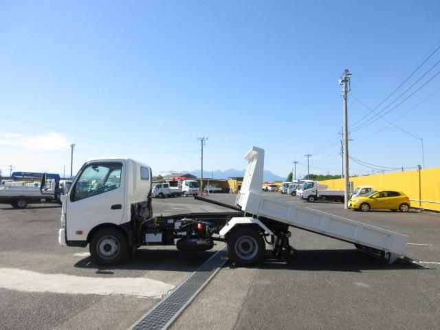 HINO DUTRO 2025 Image 31