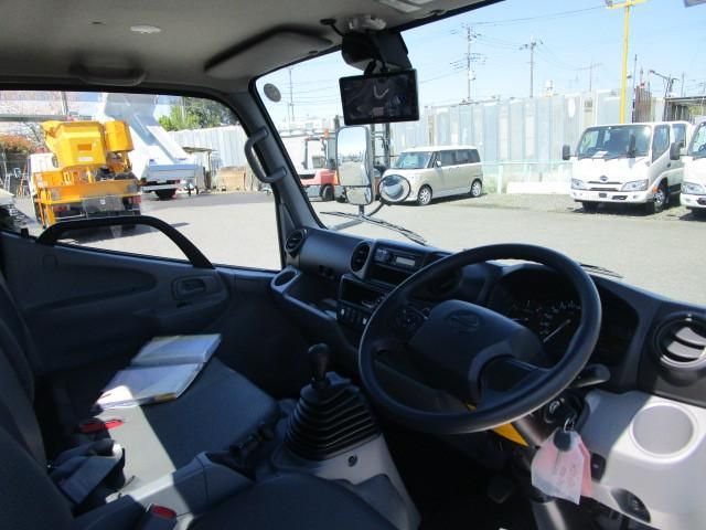 HINO DUTRO 2025 Image 31