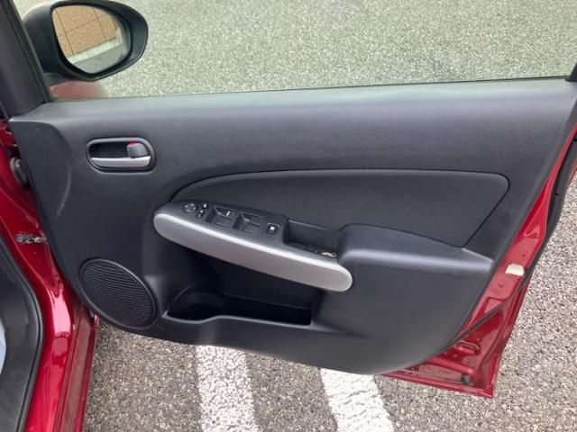 MAZDA DEMIO 2013 Image 31