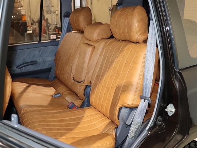 TOYOTA LANDCRUISER PRADO 2000 Image 31