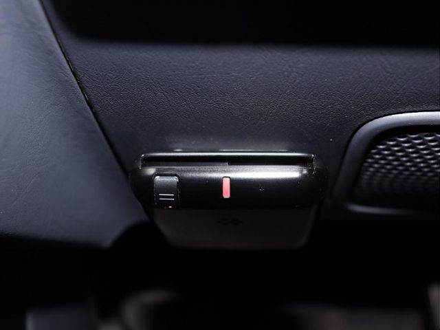 TOYOTA LANDCRUISER PRADO 2000 Image 31