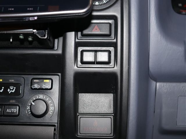 TOYOTA LANDCRUISER PRADO 2000 Image 31