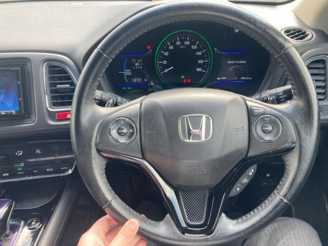 HONDA VEZEL HYBRID 2013 Image 31