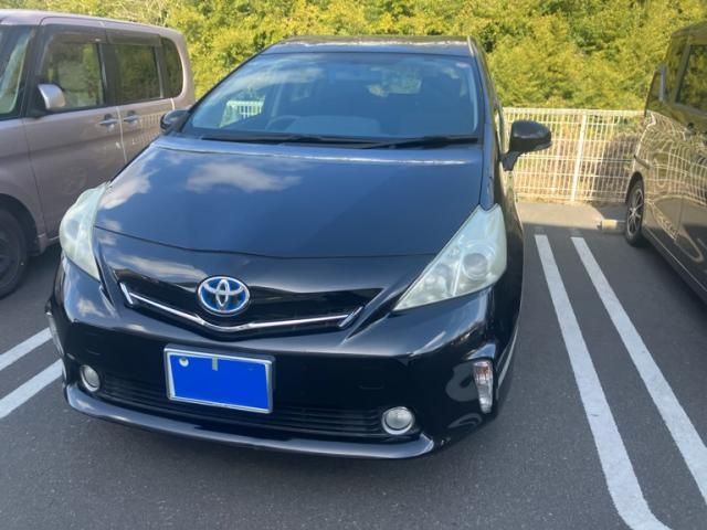 TOYOTA PRIUS ALPHA 2011 Image 31