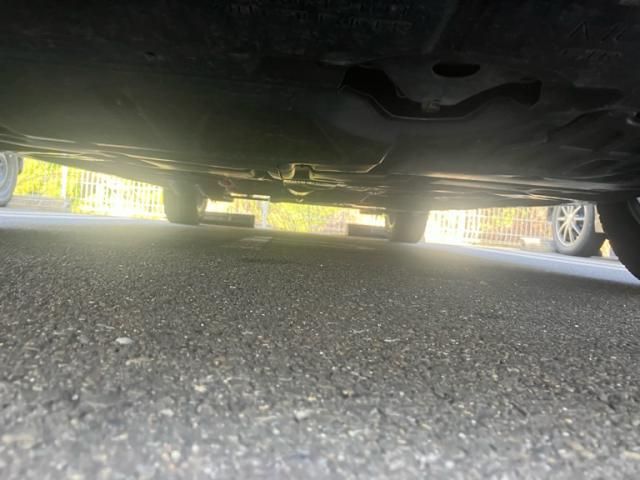 TOYOTA PRIUS ALPHA 2011 Image 31